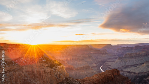 SUNSET IN GRAND CANYON