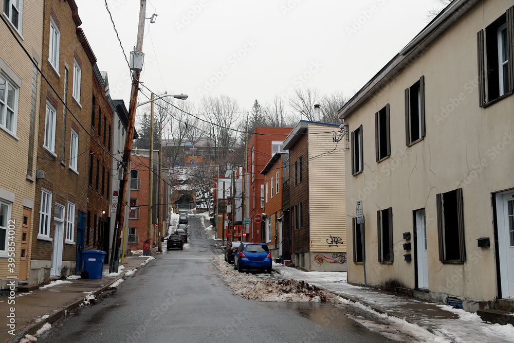 rue de la ville de Québec au début de l'hiver rue de la ville de Québec au début de l'hiver