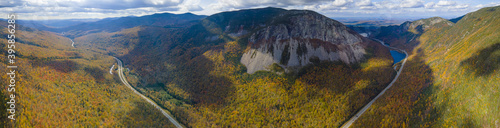Fotografija Franconia Notch and Cannon Mountain panorama with fall foliage aerial view including Profile Lake and Echo Lake in Franconia Notch State Park in White Mountains, near Lincoln, New Hampshire NH, USA
