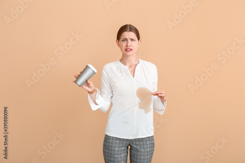 Stressed young woman with c...