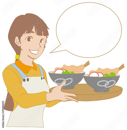 天ぷらそばを運ぶ女性