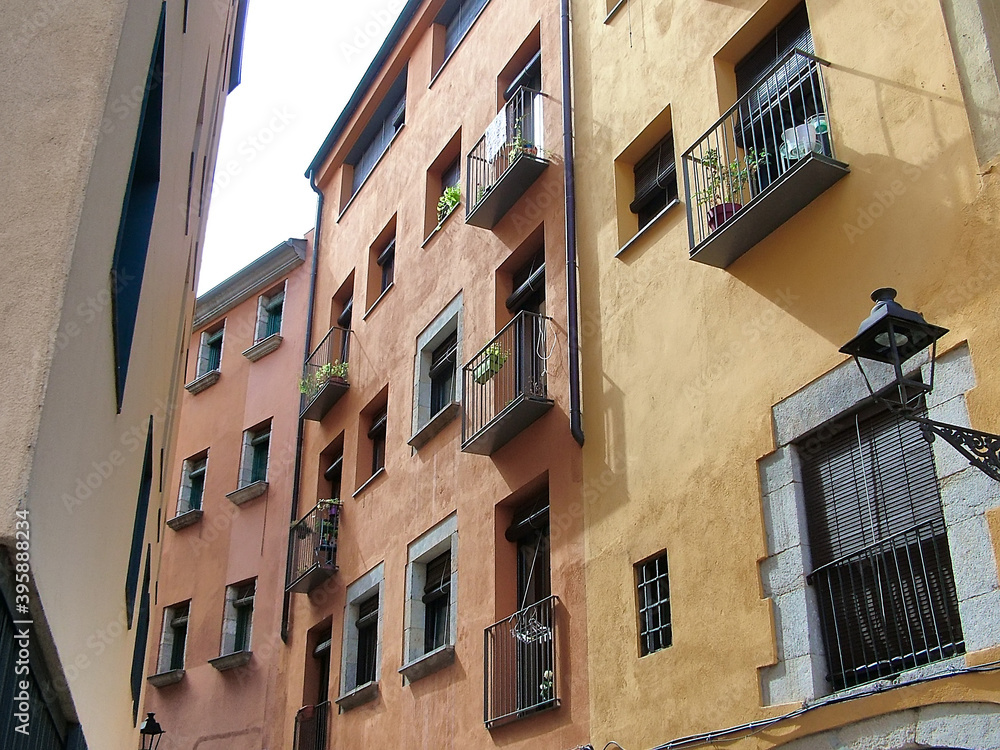 Fototapeta premium In the old Girona, Spain