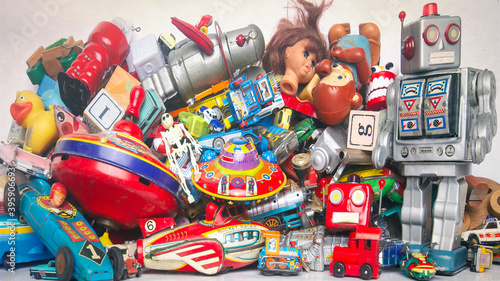 ..A collection of vintage toys