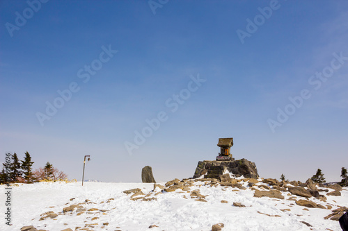 残雪の根子岳山頂 photo