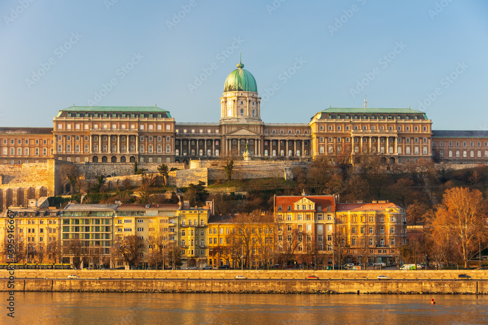 Széchenyi Chain Bridge and area in Budapest