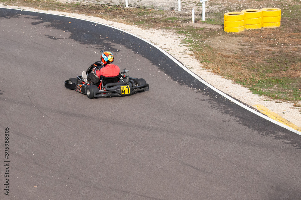 Kart, karting sur circuit 