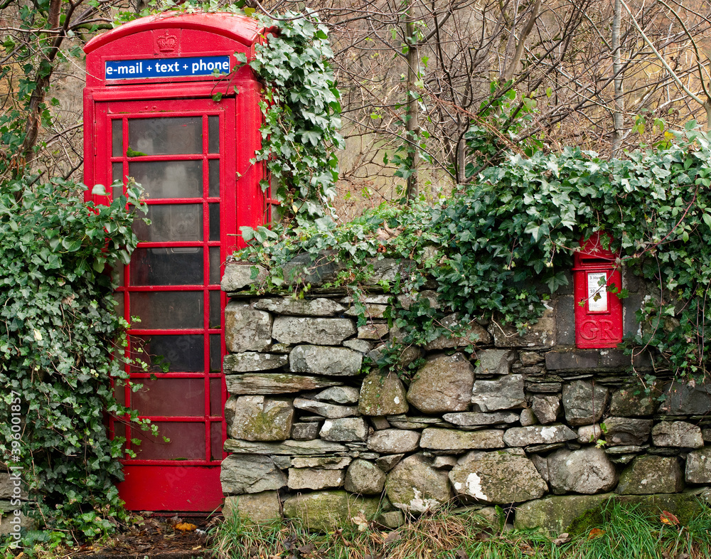 Obraz premium Phone box and post box in Cumbrian village