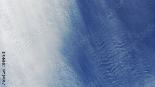 青空と鱗雲