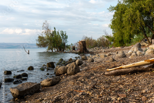 Foto View of Sea of Galilee against the background of the Golan Heights in Israel