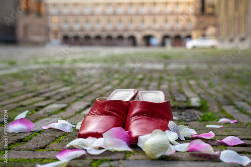 Red shoes , international day against women's violence