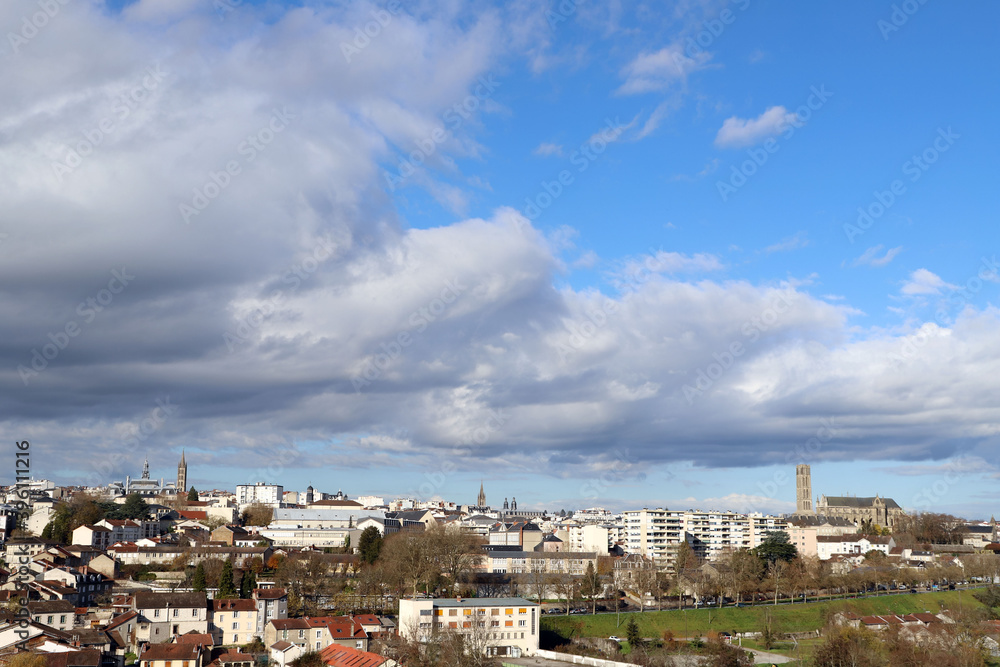Vue panoramique sur Limoges