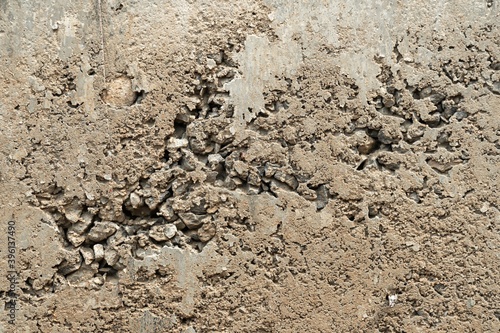 Cement & Concrete pour mistake. Honeycombs in Concrete - due to poor consolidation