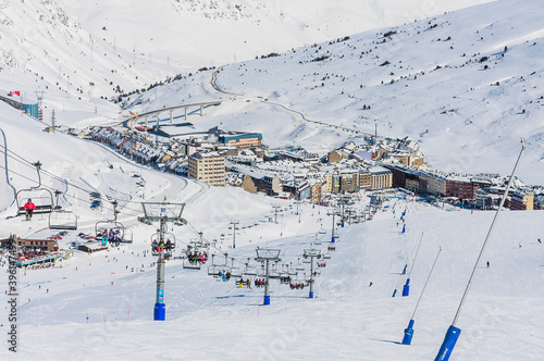 Obraz na płótnie Pas de la Casa, Andorra, winter Grandvalaria ski area, Andorra, Europe w salonie