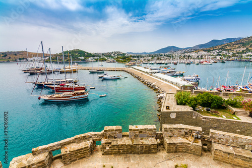 Fototapeta Naklejka Na Ścianę i Meble -  Bodrum Harbour view from Bodrum Castle