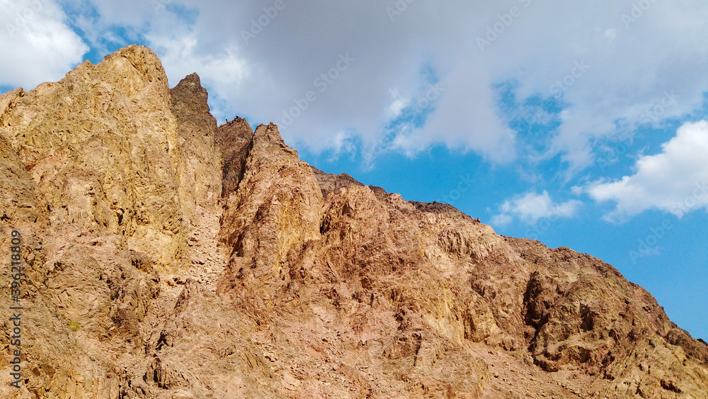 The mountains in the road to the colorful Wishwashi canyon - Ras Shaitan Nuweiba - Exploring Wonderful Egypt
