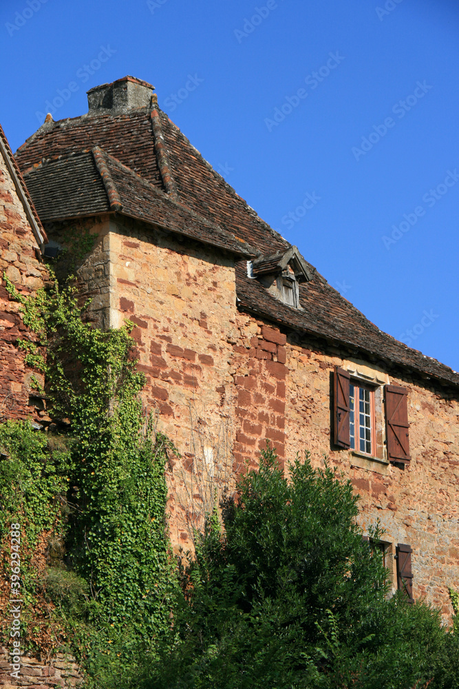 stone houses in prudhomat (france)