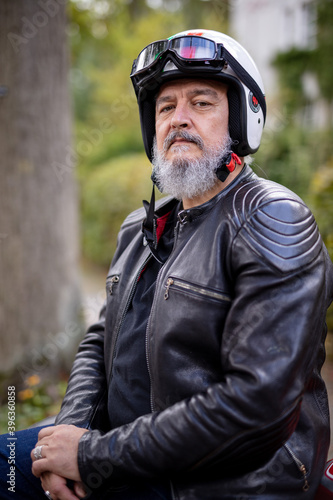 Rainer Senior mit Tattoos und Stylefaktor