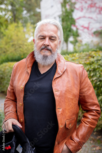 Rainer Senior mit Tattoos und Stylefaktor