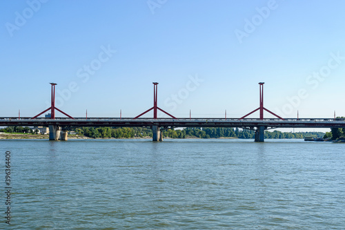 Rakoczi Bridge (Rákóczi híd) in Budapest, Hungary.- Rakoczi Bridge (Rákóczi híd) was inaugurated in October 1995. Its completely contemporary shape and its lampposts make it the most modern of all the