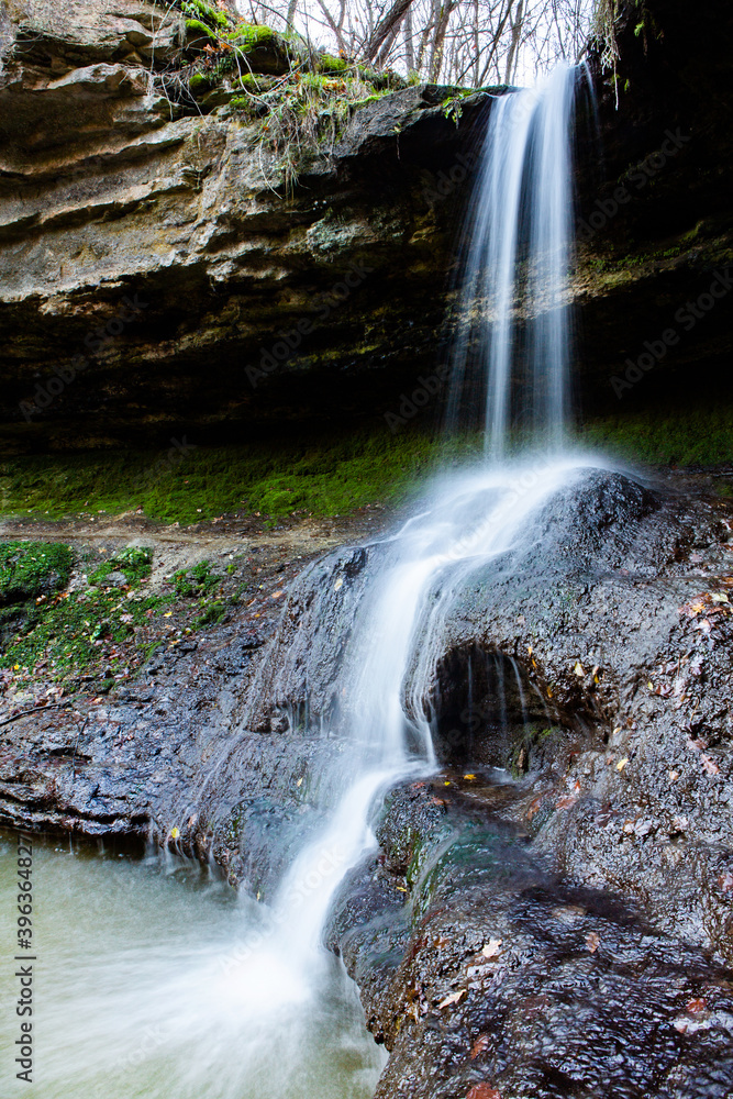 Fototapeta premium Beautiful small waterfall in Europe, Moldova. Landscape with river. Clean water in nature.
