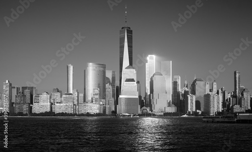 Black and white photo of Manhattan at sunset, New York City, USA. © MaciejBledowski