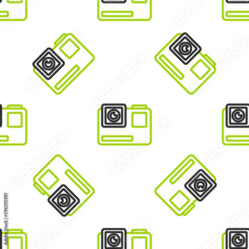 Line Action extreme camera icon isolated seamless pattern on white background. Video camera equipment for filming extreme sports. Vector Illustration.