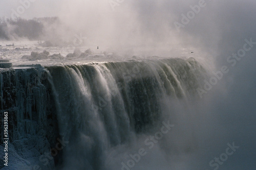 Niagara in Winter 