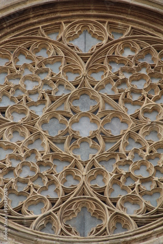 detail of the window 