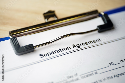 Billede på lærred Legal document Separation Agreement on paper with pen