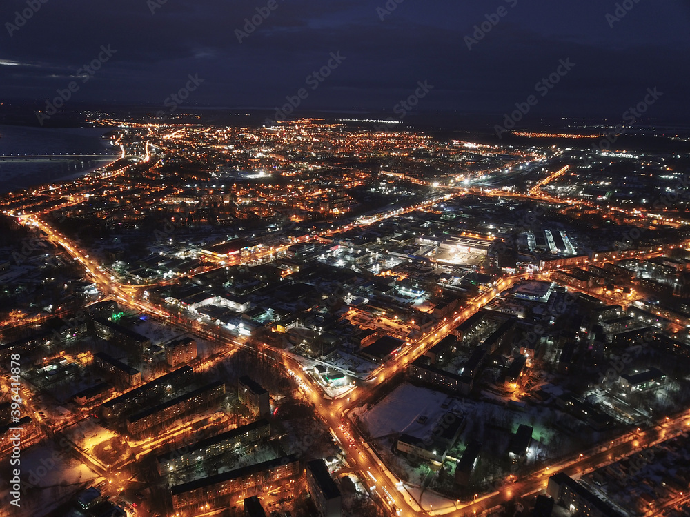Fototapeta premium Night city lights always create a romantic mood