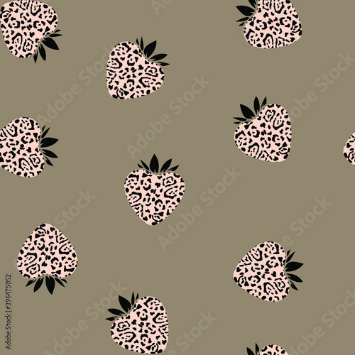 
Berry drawing, strawberries with leopard spots. Seamless vector pattern. Modern trendy print for wallpaper, textile, fabric.