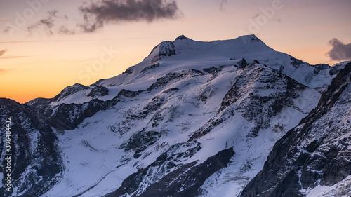 Sonnenaufgang über Zufallspitze & Cevedale von Hintergrat