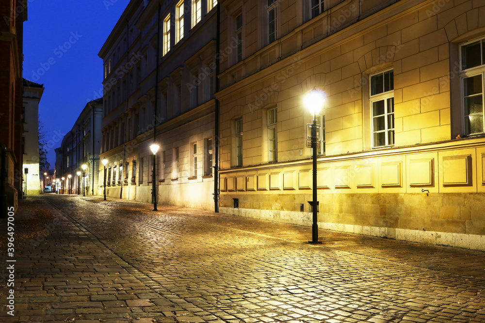 Fototapeta premium KRAKOW, POLAND - NOVEMBER 26, 2020: The Golebia street