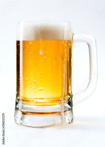 Foto Draught beer png in a mug mockup