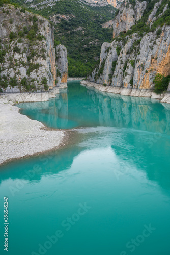 Cinca River, Congosto de Entremon, Samitier village, La Fueva, Sobrarbe, Huesca, Aragon, Spain, Europe