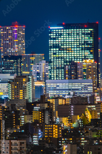 文京シビックセンター展望台から見える東京夜景 © kanzilyou