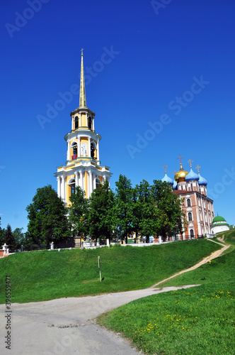 Ryazan Kremlin. September 2020. Cathedral bell tower and the Assumption Cathedral. Christian churches.