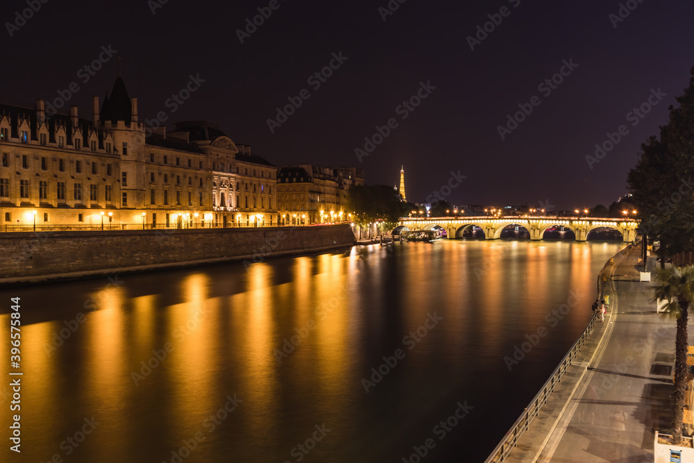 The Seine River, Pont Neuf and Quai de l'Horloge  in the night, Paris
