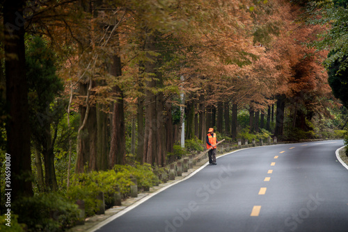 Street view local visitor and tourist Wudang shan Mountains. © Nhan