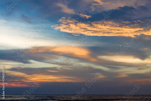 Sunset on the Indian ocean Sri Lanka Hikkaduwa © Александр Коликов