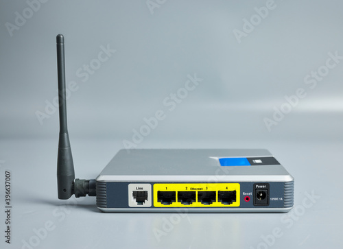 Obraz na płótnie Antiguo módem para conexión a Internet
