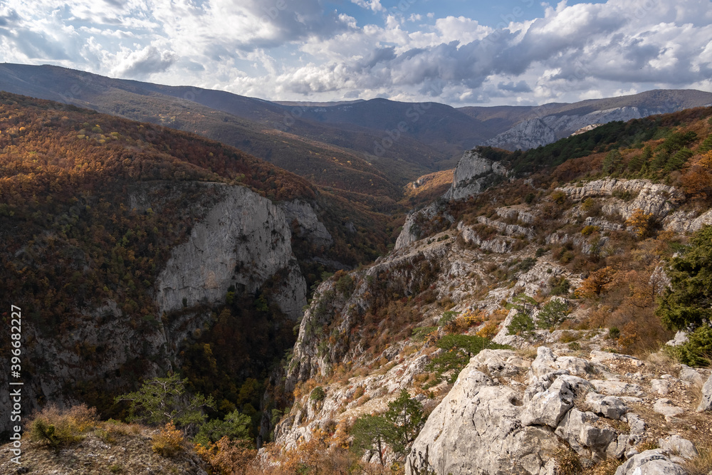 The Great Canyon of Crimea in October
