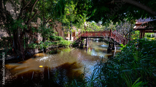 Architecture, Gardens and Hotels