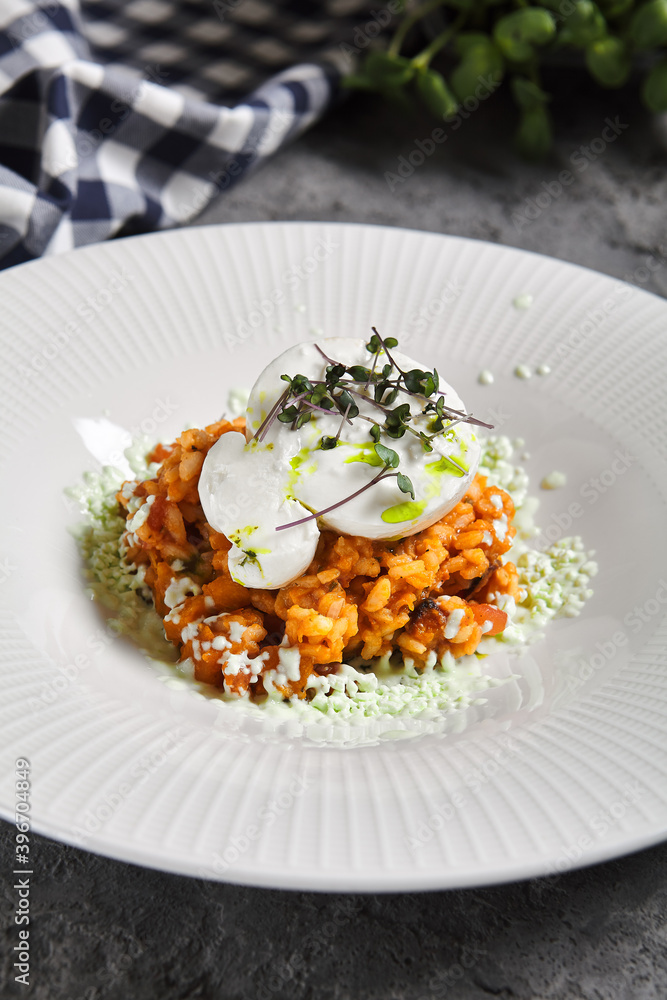 Tomato Risotto with Burrata and Pesto Tomato Risotto with Burrata and Pesto