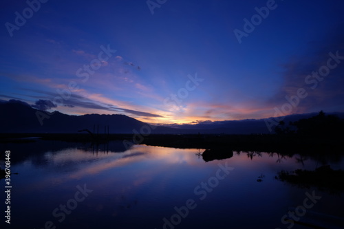 Fototapeta Naklejka Na Ścianę i Meble -  Blue Hour in Lake