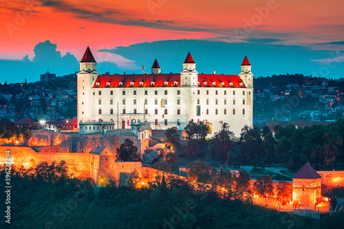 Obraz na płótnie View on Bratislava castle, Parliament and Danube river in capital city of Slovakia,Bratislava w salonie