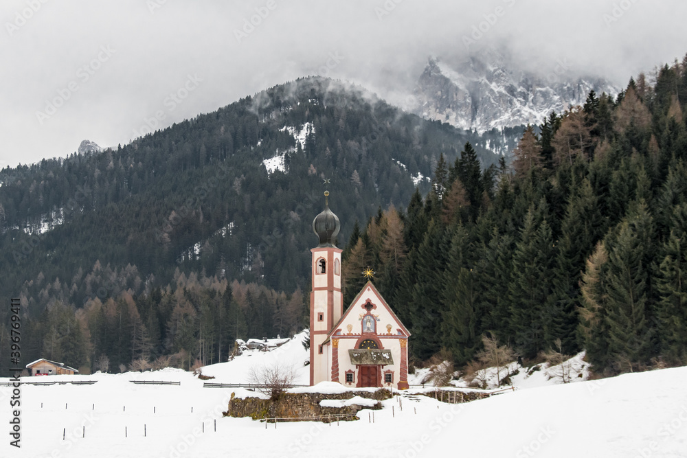 Little church in Val di Funes, Dolomite