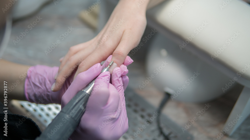 hardware manicure