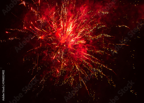 Abstrakte Funken Lichter von einem Silvester Feuerwerk Langzeitbelichtung