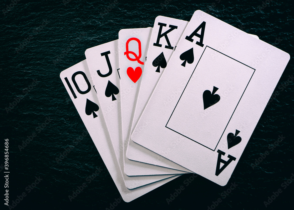 Obraz premium Royal flash without a single card on a black table.